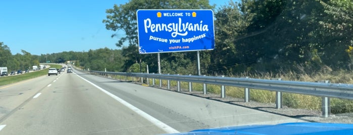 West Virginia/Pennsylvania State Line is one of Davidさんのお気に入りスポット.
