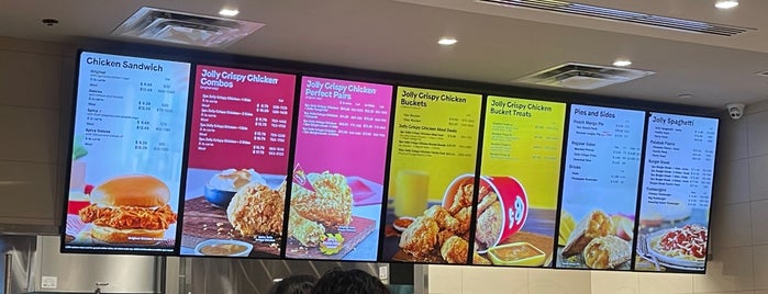 Jollibee is one of Chyrellさんのお気に入りスポット.