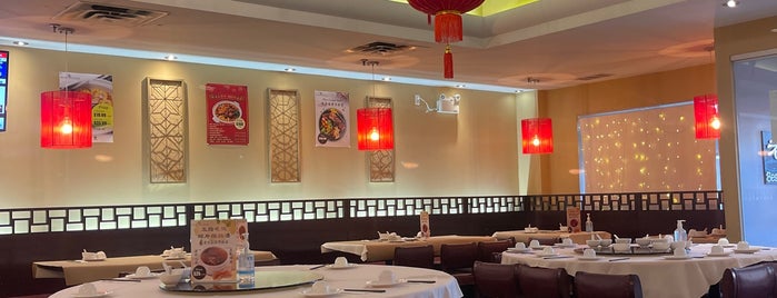 Best Friend Chinese Restaurant 老友記小廚 is one of Toronto.