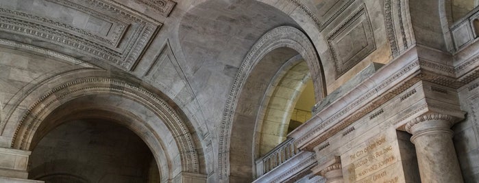 New York Public Library - Stephen A. Schwarzman Building is one of nyc "culture" stuff.