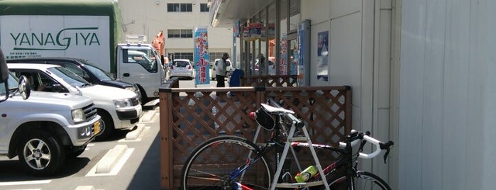 ローソン 因島土生町店 is one of しまなみ海道 Overseas Highway “Shimanami Kaido”.