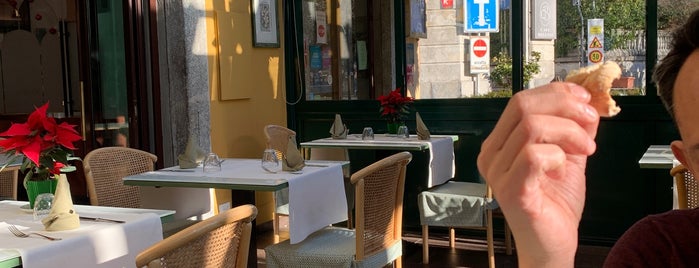 Ristorante "La Veranda" Moltrasio is one of Lago di Como.