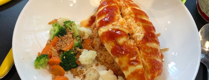 Omurice is one of Paris attractions.