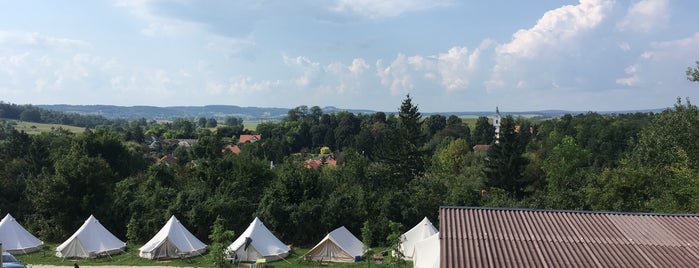 Glamp-Inn is one of Sleep in Hungary.