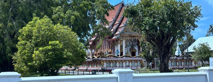 Wat Phra Nang Sang is one of Temple in Phuket.