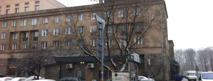 Plac Hallera is one of Tempat yang Disukai Stanisław Adam.