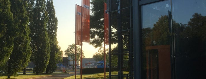 Boels Headoffice is one of Tonさんのお気に入りスポット.