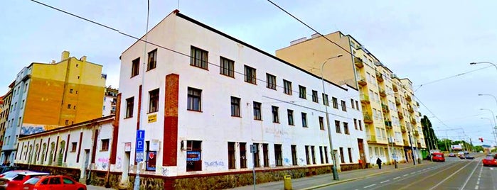 Továrna is one of Kač'ın Beğendiği Mekanlar.