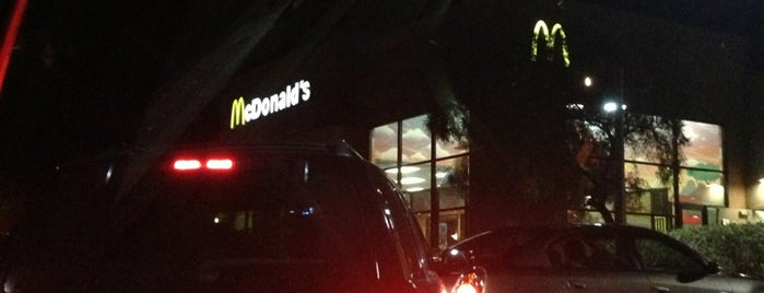 McDonald's is one of Orte, die Stephanie gefallen.