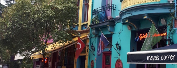 Yerebatan Caddesi is one of Istanbul.