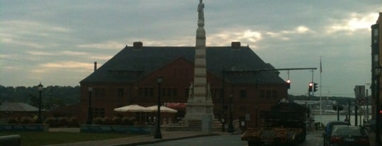 Soldiers & Sailors Monument is one of The Historic District.