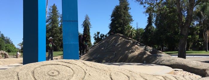 Playground at Las Palmas Park is one of Sunnyvale Parks.