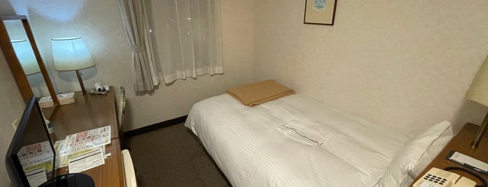 スマイルホテル名張 is one of สถานที่ที่ 高井 ถูกใจ.