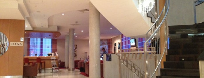 Radisson Blu Hotel Kraków is one of Posti che sono piaciuti a Mike.