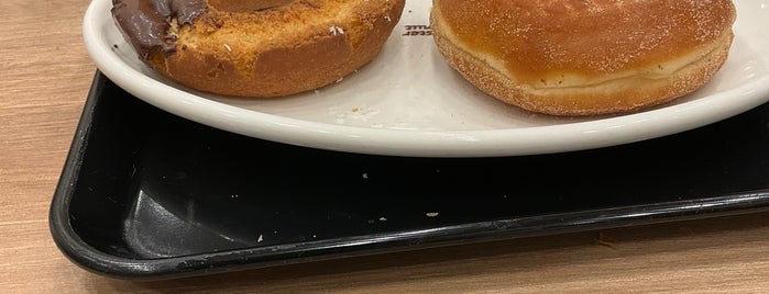 Mister Donut is one of お気に入り.