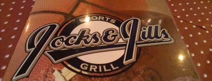 Jocks And Jills Sports Grill is one of Lugares favoritos de Erik.