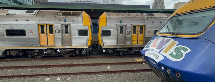 Platforms 4 & 5 is one of Sydney Train Stations Watchlist.