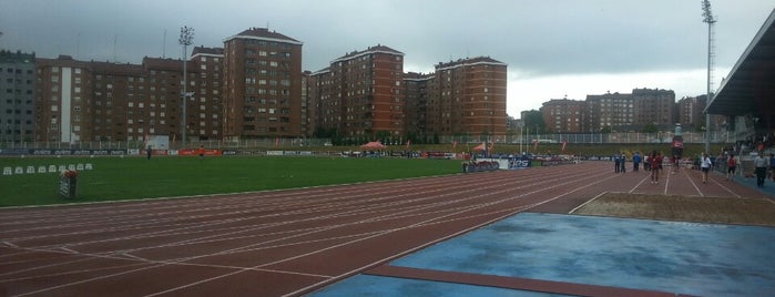 Polideportivo El Quirinal is one of Dxte.