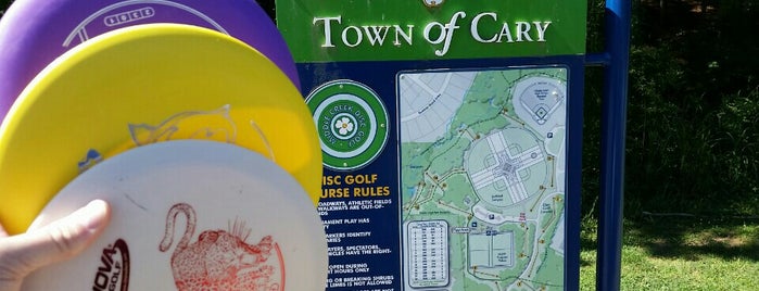 Middle Creek Disc Golf Course is one of Lugares favoritos de Eric.