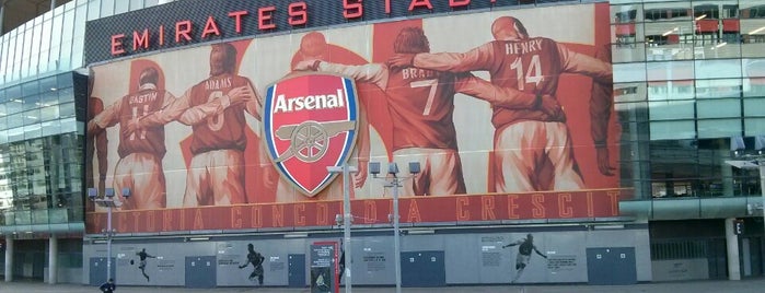 Emirates Stadium is one of Premier League grounds.