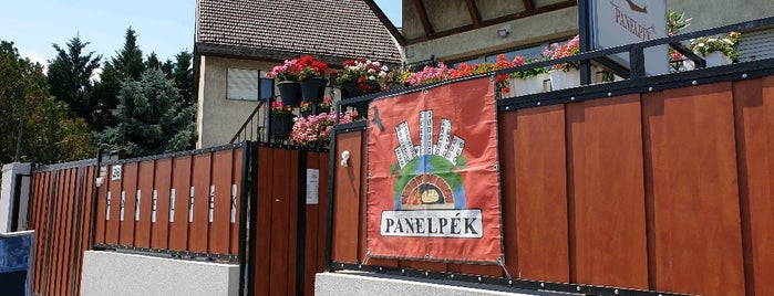 Panelpék is one of Csemege.