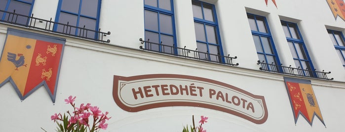 Hetedhét Palota is one of Gyerekbarát helyek.