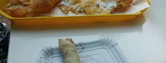 A legjobb Lángosos is one of Lángos FTW!.