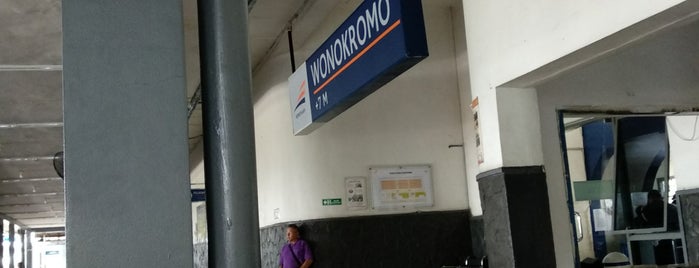 Stasiun Wonokromo is one of Surabaya train station.