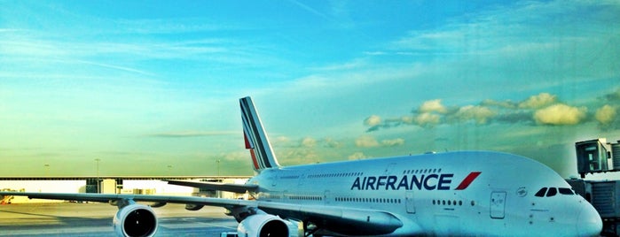 Paris Charles de Gaulle Airport (CDG) is one of Paris.