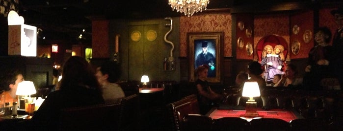 Jekyll & Hyde Club | Restaurant & Bar is one of To Do.