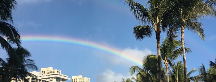 Peet's Coffee is one of Hawaii.