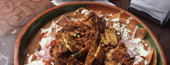 chilaquiles del barrio is one of Visitar!.