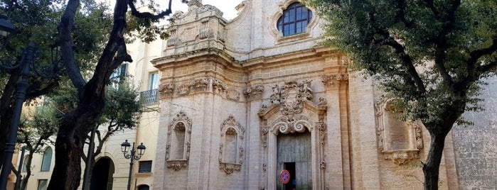 Relais Monastero Santa Teresa is one of Locais curtidos por Ale.