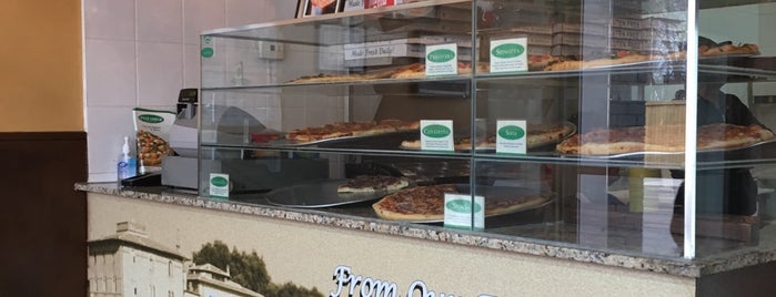 Pizzaiolo is one of Lugares favoritos de Dorian.