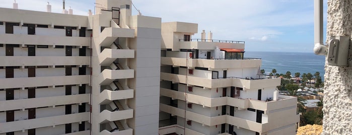 Apartamentos Borinquen Playa de las Americas is one of Apartamentos 3.