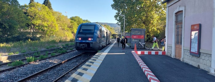 Gare SNCF de Limoux is one of Railway Stations.