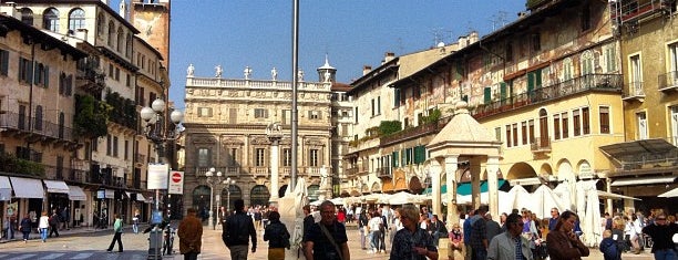 Piazza delle Erbe is one of Top 50 Check-In Venues Veneto.