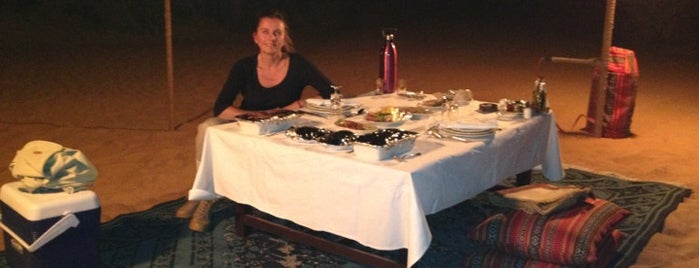 Dune Picnic in the middle of the desert is one of Dubai.