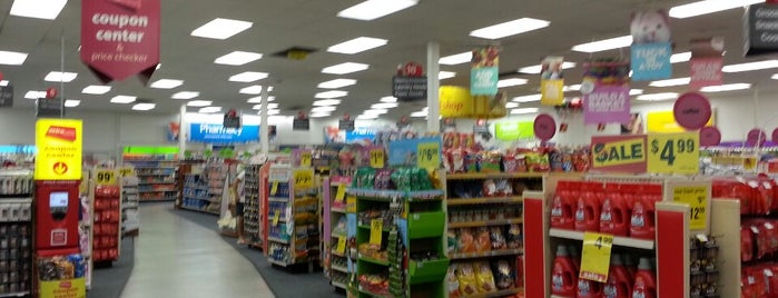 CVS pharmacy is one of Posti che sono piaciuti a David.