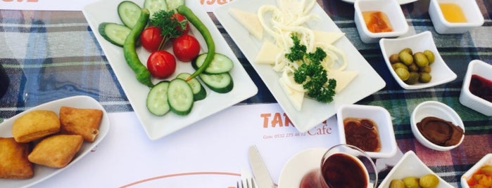 Tarçın Cafe is one of b andirma.