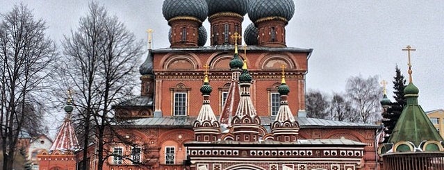 Знаменский женский монастырь is one of Монастыри России.