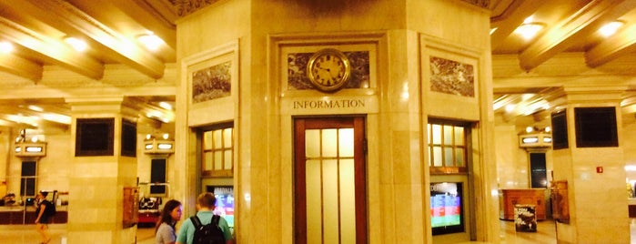 Grand Central Terminal is one of Mariana 님이 좋아한 장소.