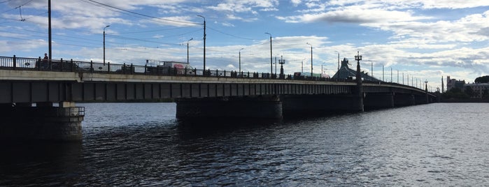 Akmens tilts is one of Must-visit Bridges in Riga.