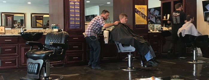 Cutrone's Barber Shop is one of Posti che sono piaciuti a billy.