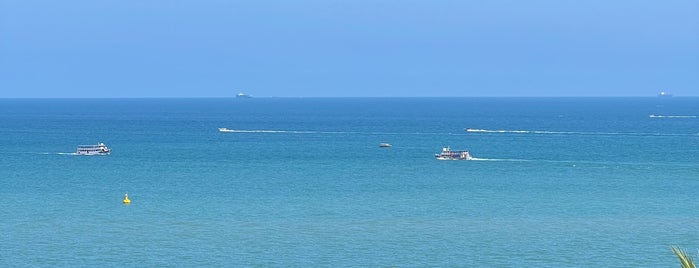 InterContinental Pattaya Resort is one of Hotels.