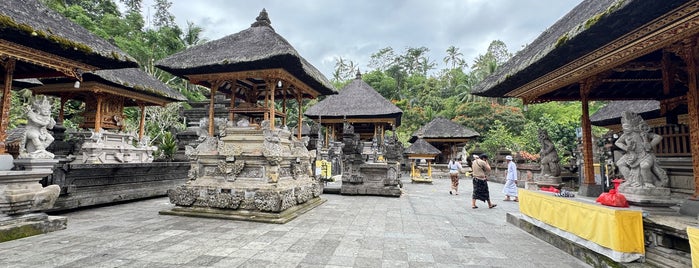 Pura Tirta Empul (Tirta Empul Temple) is one of Bali to do.
