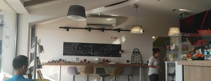 ÇatKat Cafe is one of สถานที่ที่ 🇹🇷 Tanya ถูกใจ.