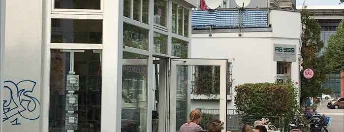 Kochkontor is one of Hamburg's cosiest Cafés ☕️💕.