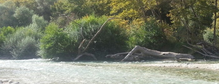 Acheron Springs is one of Lily'in Beğendiği Mekanlar.