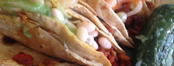 Tacos de Mixiote is one of Armando : понравившиеся места.